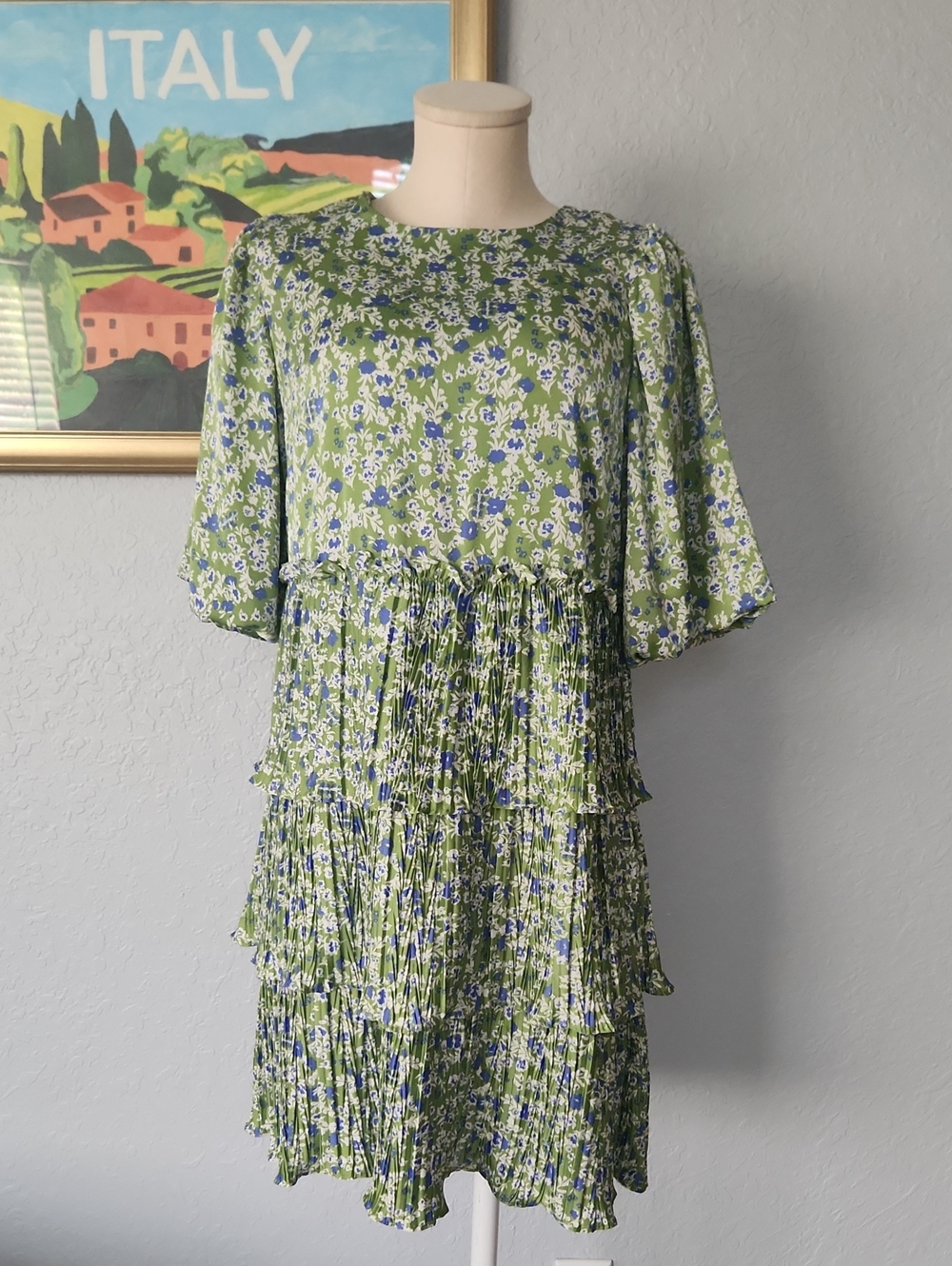Green Floral Tiered Midi Dress with Pleated Tiers